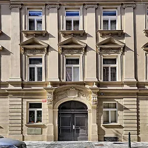 Truhlarska 31 Prague